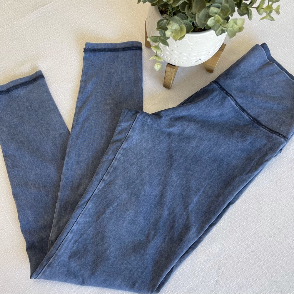 🌟AERIE leggings denim blue size medium - Picture 11 of 11
